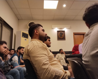 Artificial Inteligence Training Thumb